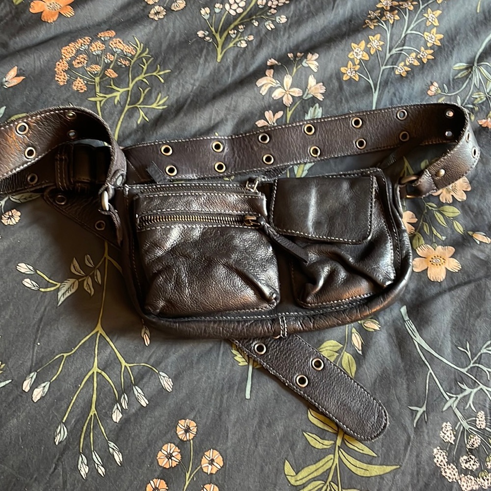 Free people cross body